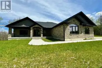 135 LOUISE CREEK Cres, West Grey, Ontario N0G 1S0, 3 Bedrooms Bedrooms, 13 Rooms Rooms,4 BathroomsBathrooms,All Houses,Sold,LOUISE CREEK,X10846725