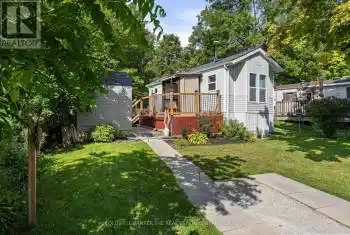 285 Crydermans Rd Unit# 201, Georgina, Ontario L0E 1A0, 1 Bedroom Bedrooms, 3 Rooms Rooms,1 BathroomBathrooms,Commercial,Sold,Crydermans,N9268699