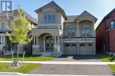 213 Street Oshawa (Eastdale) Ontario L1K3G3