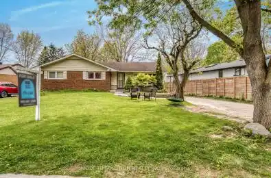 314 Strathcona Drive Burlington (Shoreacres) Ontario L7L2E1
