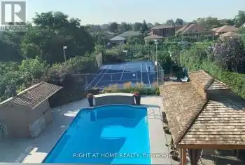 269 Falstaff Ave, Toronto, Ontario M6L 2G4, 4 Bedrooms Bedrooms, 10 Rooms Rooms,5 BathroomsBathrooms,All Houses,Sold,Falstaff,W9282577