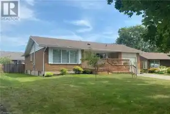 22 WESTDALE Dr, Welland, Ontario L3C 2S2, 3 Bedrooms Bedrooms, 6 Rooms Rooms,2 BathroomsBathrooms,All Houses,Sold,WESTDALE,X9413509