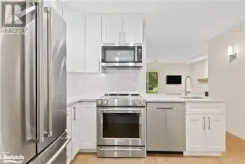 17 DAWSON Dr Unit# 34, Collingwood, Ontario L9Y 5B4, 2 Bedrooms Bedrooms, 6 Rooms Rooms,2 BathroomsBathrooms,Condo,Rented,DAWSON,S10895108