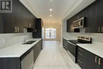 446 Veterans Dr, Barrie, Ontario L4N 6A6, 2 Bedrooms Bedrooms, 10 Rooms Rooms,3 BathroomsBathrooms,All Houses,Rented,Veterans,S9311058