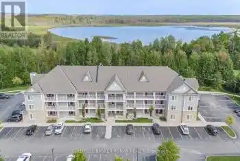 50 Mulligan Lane, Wasaga Beach, Ontario L9G 0C5, 1 Bedroom Bedrooms, 5 Rooms Rooms,1 BathroomBathrooms,Condo,Sold,Mulligan,S9348039