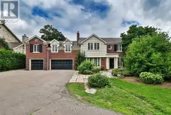 168 Sandringham Dr, Toronto, Ontario M3H 1E3, 4 Bedrooms Bedrooms, 11 Rooms Rooms,7 BathroomsBathrooms,All Houses,Sold,Sandringham,C9362991