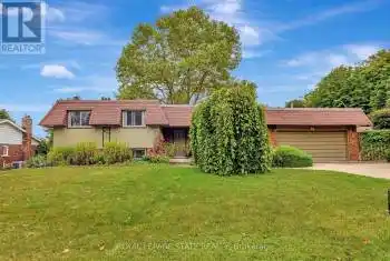 65 Maple Dr, Hamilton, Ontario L8G 3C6, 3 Bedrooms Bedrooms, 10 Rooms Rooms,2 BathroomsBathrooms,All Houses,Sold,Maple,X9367638