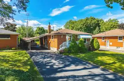 52 Hoover Crescent Hamilton (Balfour) Ontario L9A3H1