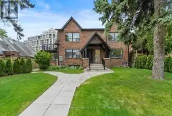 44 Larkin Ave Unit# D, Toronto, Ontario M6S 1L8, 2 Bedrooms Bedrooms, 3 Rooms Rooms,1 BathroomBathrooms,All Houses,Rented,Larkin,W9374342