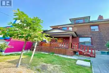 475 Grace St Unit# 2, Toronto, Ontario M6G 3A8, 2 Bedrooms Bedrooms, 5 Rooms Rooms,1 BathroomBathrooms,All Houses,Rented,Grace,C9374818