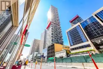 8 Eglinton Ave Unit# 1506, Toronto, Ontario M4P 0C1, 1 Bedroom Bedrooms, 4 Rooms Rooms,1 BathroomBathrooms,Condo,Rented,Eglinton,C9374721