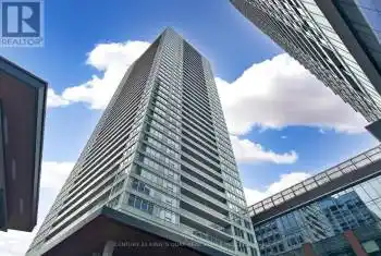 17 Bathurst St Unit# 1002, Toronto, Ontario M5V 0N1, 1 Bedroom Bedrooms, 6 Rooms Rooms,2 BathroomsBathrooms,Condo,Rented,Bathurst,C9377362