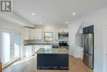 5 Willingdon Ave, Toronto, Ontario M1N 2L1, 3 Bedrooms Bedrooms, 6 Rooms Rooms,2 BathroomsBathrooms,All Houses,Rented,Willingdon,E9377342