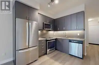 7895 Jane St Unit# 207 Vaughan Ontario L4K 2M7