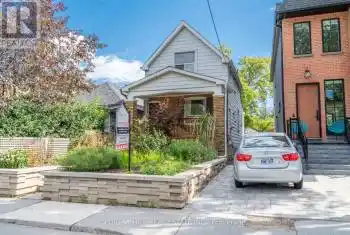 157 Oak Park Ave, Toronto, Ontario M4C 4M9, 3 Bedrooms Bedrooms, 6 Rooms Rooms,3 BathroomsBathrooms,All Houses,Rented,Oak Park,E9382615
