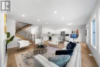 10 Deer Park Lane, Markham, Ontario L3P 2B5, 5 Bedrooms Bedrooms, 9 Rooms Rooms,7 BathroomsBathrooms,All Houses,Sold,Deer Park,N9304354