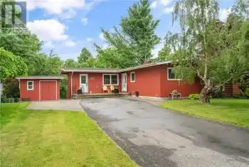 1677 GREGORY Rd, St. Catharines, Ontario L2R 6P9, 3 Bedrooms Bedrooms, 9 Rooms Rooms,2 BathroomsBathrooms,All Houses,Sold,GREGORY,X9414220