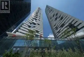 88 Harbour St Unit# 7208, Toronto, Ontario M5J 0C3, 1 Bedroom Bedrooms, 4 Rooms Rooms,1 BathroomBathrooms,Condo,Rented,Harbour,C9384594