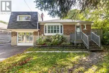 1 Lowell Ave, Toronto, Ontario M1M 3M7, 3 Bedrooms Bedrooms, 7 Rooms Rooms,3 BathroomsBathrooms,All Houses,Sold,Lowell,E9385317