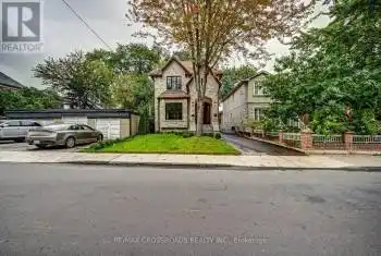 43 Pine St, Toronto, Ontario M9N 2Z4, 2 Bedrooms Bedrooms, 5 Rooms Rooms,1 BathroomBathrooms,All Houses,Rented,Pine,W9385592