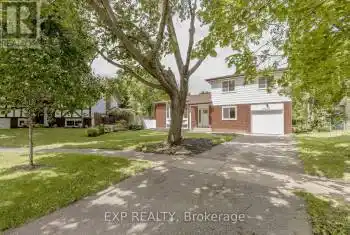 2459 Yarmouth Cres, Oakville, Ontario L6L 2M9, 4 Bedrooms Bedrooms, 9 Rooms Rooms,3 BathroomsBathrooms,All Houses,Rented,Yarmouth,W9385672