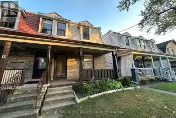 19 Jerome St Unit# 2nd, Toronto, Ontario M6P 1H8, 2 Bedrooms Bedrooms, 5 Rooms Rooms,1 BathroomBathrooms,All Houses,Rented,Jerome,W9390890