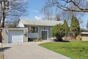 81 Berkinshaw Cres, Toronto, Ontario M3B 2T1, 3 Bedrooms Bedrooms, 7 Rooms Rooms,3 BathroomsBathrooms,All Houses,Rented,Berkinshaw,C9391484
