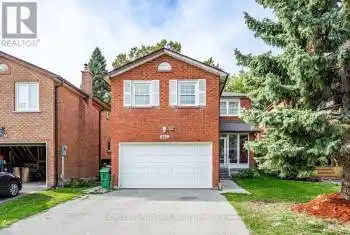 985 Deer Run, Mississauga, Ontario L5C 3P6, 4 Bedrooms Bedrooms, 8 Rooms Rooms,5 BathroomsBathrooms,All Houses,Sold,Deer Run,W9393942
