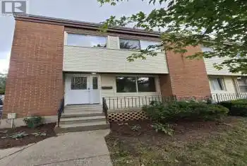 61 Marshall St Unit# B, Waterloo, Ontario N2J 2T3, 3 Bedrooms Bedrooms, 8 Rooms Rooms,2 BathroomsBathrooms,All Houses,Rented,Marshall,X9270078