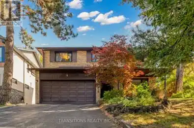 9 Loganberry Crescent Toronto (Hillcrest Village) Ontario M2H3H2