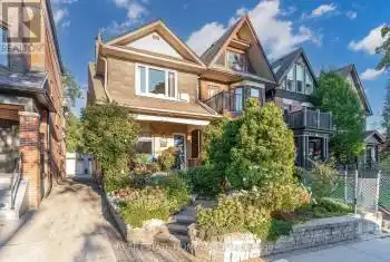 627 Carlaw Ave, Toronto, Ontario M4K 3K5, 3 Bedrooms Bedrooms, 6 Rooms Rooms,2 BathroomsBathrooms,All Houses,Sold,Carlaw,E9395261