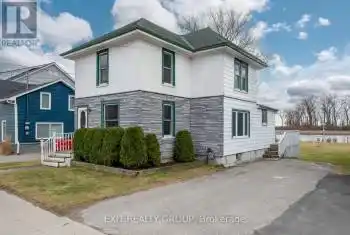 163 Main St, Prince Edward County, Ontario K0K 3L0, 3 Bedrooms Bedrooms, 9 Rooms Rooms,2 BathroomsBathrooms,All Houses,Sold,Main,X9310719