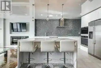 2 Glamorgan Ave Unit# 911, Toronto, Ontario M1P 2M8, 1 Bedroom Bedrooms, 4 Rooms Rooms,1 BathroomBathrooms,Condo,Sold,Glamorgan,E9284599