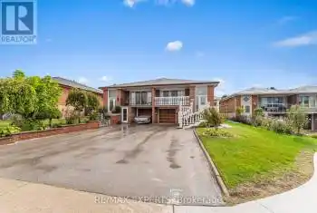 63 Paradelle Cres, Toronto, Ontario M3N 1E6, 3 Bedrooms Bedrooms, 7 Rooms Rooms,2 BathroomsBathrooms,All Houses,Sold,Paradelle,W9397562
