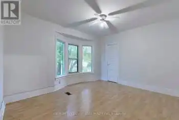 1132 Dufferin St Unit# #2, Toronto, Ontario M6H 4B6, 2 Bedrooms Bedrooms, 4 Rooms Rooms,1 BathroomBathrooms,Condo,Rented,Dufferin,W9399228