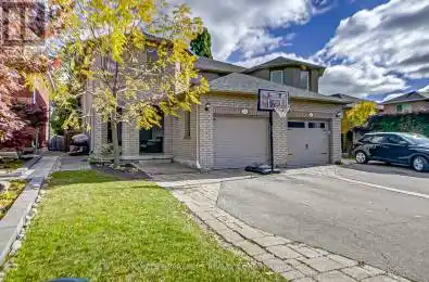 33 Parkfield Court Vaughan (West Woodbridge) Ontario L4L9E5