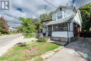 29 Florence Cres, Toronto, Ontario M6N 4E6, 3 Bedrooms Bedrooms, 8 Rooms Rooms,2 BathroomsBathrooms,All Houses,Sold,Florence,W9400070