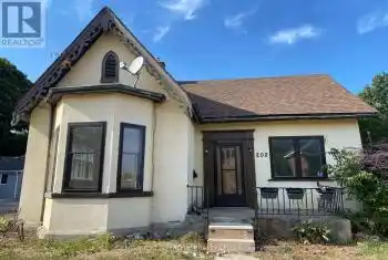 202 Dunlop St Unit# 2, Barrie, Ontario L4N 1B3, 1 Bedroom Bedrooms, 3 Rooms Rooms,1 BathroomBathrooms,All Houses,Rented,Dunlop,S9406375