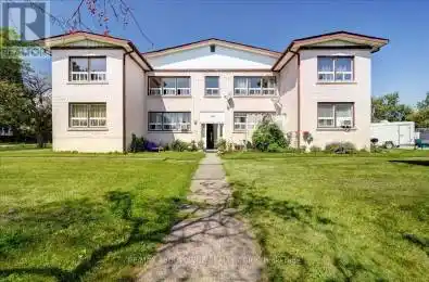 1047 Churchill Avenue Unit# 5 Oakville (College Park) Ontario L6H2A7