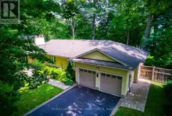 1116 Crestview St, Oakville, Ontario L6J 2C6, 3 Bedrooms Bedrooms, 6 Rooms Rooms,3 BathroomsBathrooms,All Houses,Rented,Crestview,W9356335
