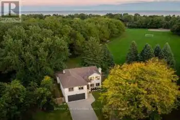 2410 Breton Clse, Oakville, Ontario L6J 5N8, 4 Bedrooms Bedrooms, 12 Rooms Rooms,4 BathroomsBathrooms,All Houses,Sold,Breton,W9378870