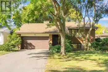 44 Almond Ave, Markham, Ontario L3T 1L1, 3 Bedrooms Bedrooms, 8 Rooms Rooms,3 BathroomsBathrooms,All Houses,Sold,Almond,N9418618