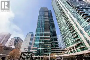 33 Bay St Unit# 311, Toronto, Ontario M5J 2Z3, 1 Bedroom Bedrooms, 2 Rooms Rooms,1 BathroomBathrooms,Condo,Rented,Bay,C9505852