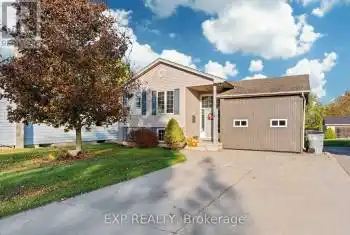 19 King St, South Huron, Ontario N0M 1N0, 3 Bedrooms Bedrooms, 5 Rooms Rooms,2 BathroomsBathrooms,All Houses,Sold,King,X9506637