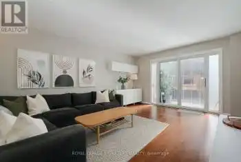 48 Three Valleys Dr Unit# 2, Toronto, Ontario M3A 3B5, 3 Bedrooms Bedrooms, 7 Rooms Rooms,2 BathroomsBathrooms,All Houses,Sold,Three Valleys,C9507859
