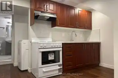 278 Shuter Street Unit# Bsmt Toronto (Moss Park) Ontario M5A1W3
