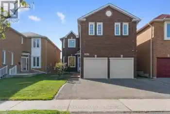 6154 Silken Laumann Way, Mississauga, Ontario L5V 1A2, 4 Bedrooms Bedrooms, 9 Rooms Rooms,6 BathroomsBathrooms,All Houses,Sold,Silken Laumann,W9508763
