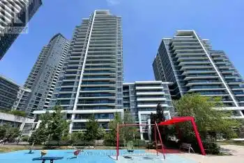 7167 Yonge St Unit# 310, Markham, Ontario L3T 0E1, 1 Bedroom Bedrooms, 5 Rooms Rooms,1 BathroomBathrooms,Condo,Sold,Yonge,27577530