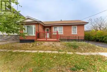 239 Margaret Dr Unit# Main, Oakville, Ontario L6K 2W3, 3 Bedrooms Bedrooms, 5 Rooms Rooms,1 BathroomBathrooms,All Houses,Rented,Margaret,W9509335