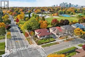 98 Dolly Varden Blvd, Toronto, Ontario M1H 2K6, 4 Bedrooms Bedrooms, 9 Rooms Rooms,2 BathroomsBathrooms,All Houses,Sold,Dolly Varden,E9509767
